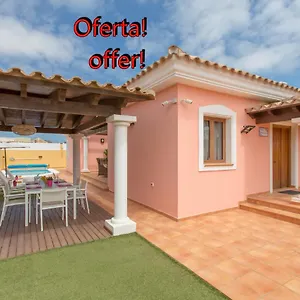 Bella Lucia 1. Piscina Climatizada, Wifi, Bbq. Villa