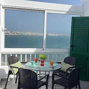 coral-bay-beachfront-apartment-by-vacanzy-collection.hotelsfuerteventura.org/