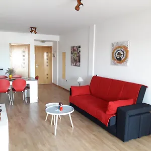 Big And Bright Apartment